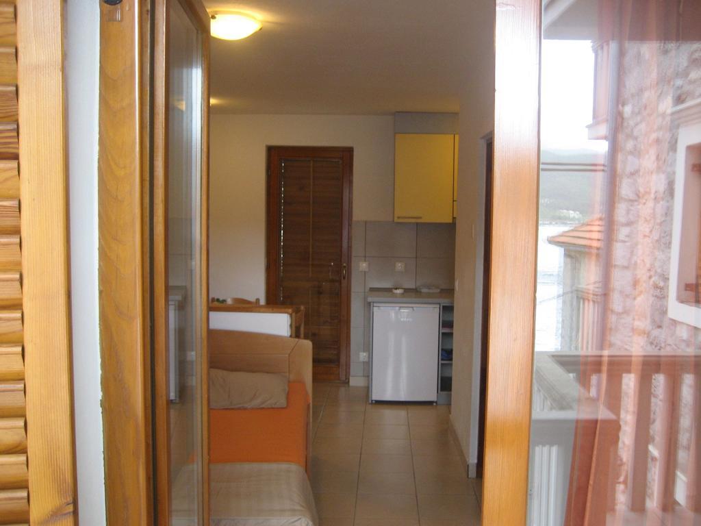 Apartment Aleksandar Tivat Eksteriør billede