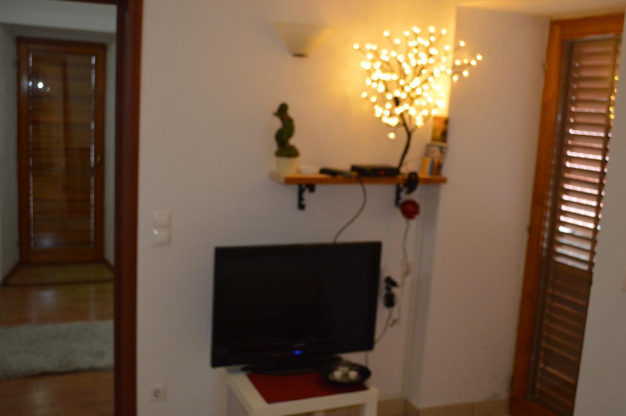 Apartment Aleksandar Tivat Eksteriør billede